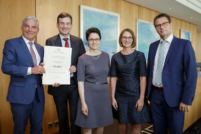 v.l.n.r. Thomas Strobl (Minister fr Inneres, Digitalisierung und Migration), Dr. Nikolas Stoermer (Erster Landesbeamter Ortenaukreis), Marion Gentges MdL (CDU), Sandra Boser MdL (Grne), Peter Hauk MdL (Minister fr Lndlichen Raum und Verbraucherschutz)