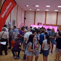 Groer Andrang herrschte gleich zur Erffnung der Jobmesse.