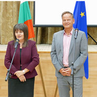 Landrat Frank Scherer und Gouverneurin Albena Georgieva begrten gemeinsam die zahlreichen Besucher.