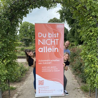 Das Team der Jungen Selbsthilfe Ortenau im Landratsamt Ortenaukreis: von links: Stefanie Mack, Aljosha Erk, Jana Schillinger.