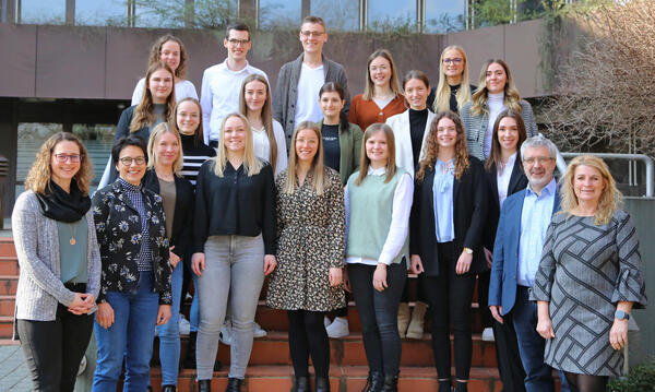 Neue Kehl-Absolventen im LRA