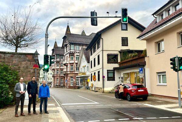 Neue Fußgängerampel in Bad Peterstal