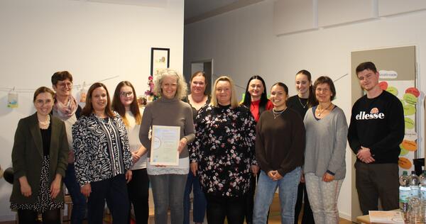 Zertifikatsbergabe an das Kinderhaus Regine Jolberg aus Schwanau